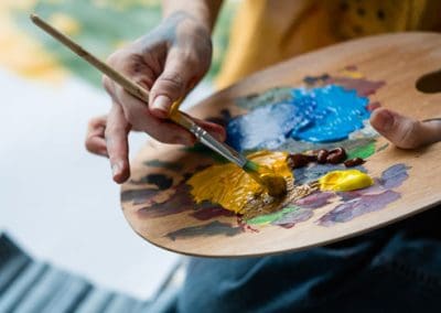 Benefits of Art and Creative Hobbies for Seniors with Dementia