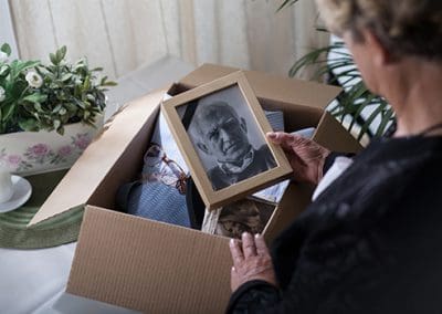 Coping with Grief and Loss When a Loved One Has Dementia